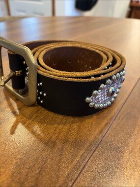 HTC LOS ANGELES BELT SZ 40
